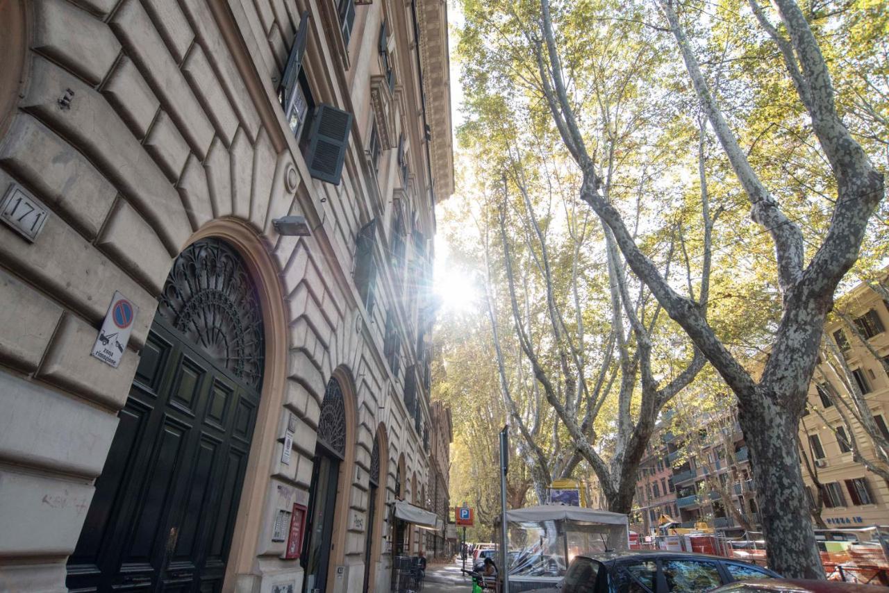 Casa Futura Trastevere Lägenhet