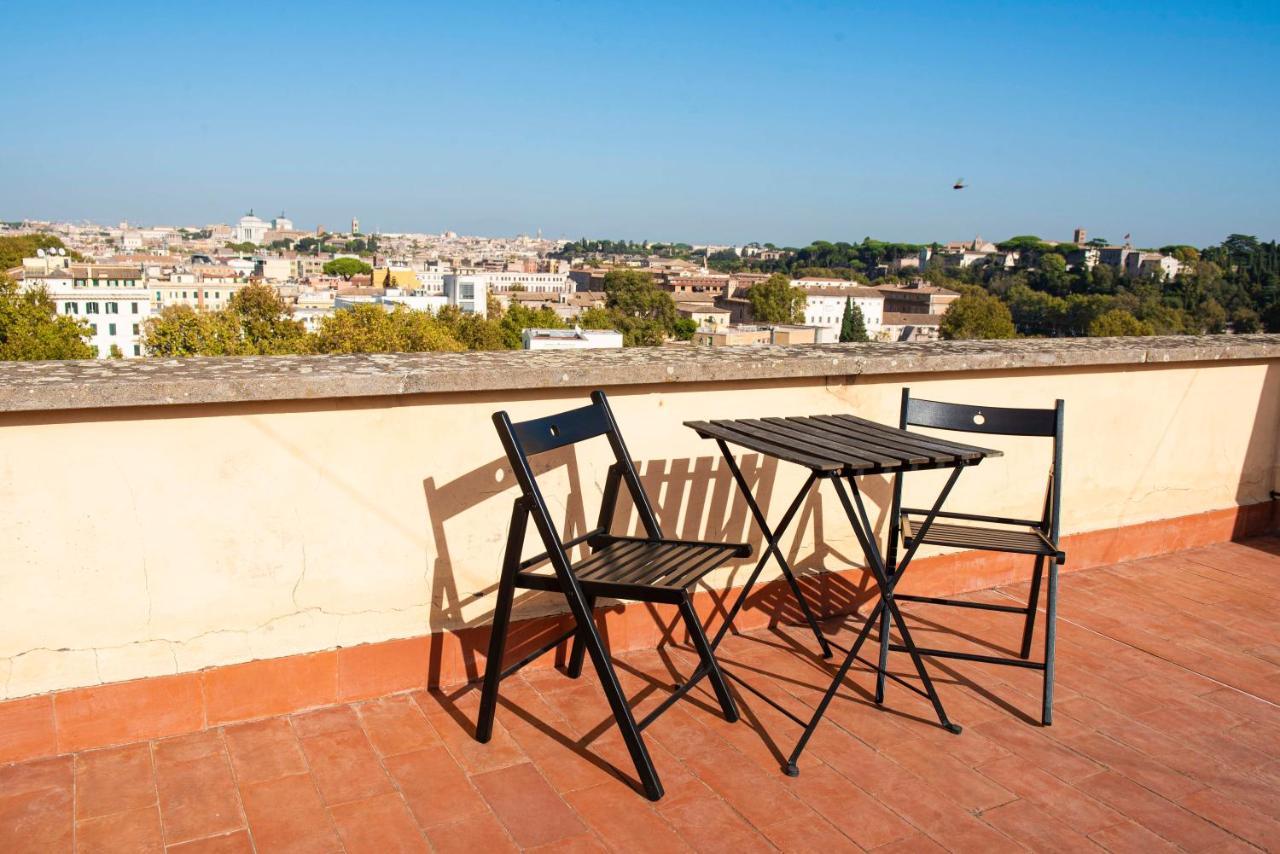 Casa Futura Trastevere Lägenhet *